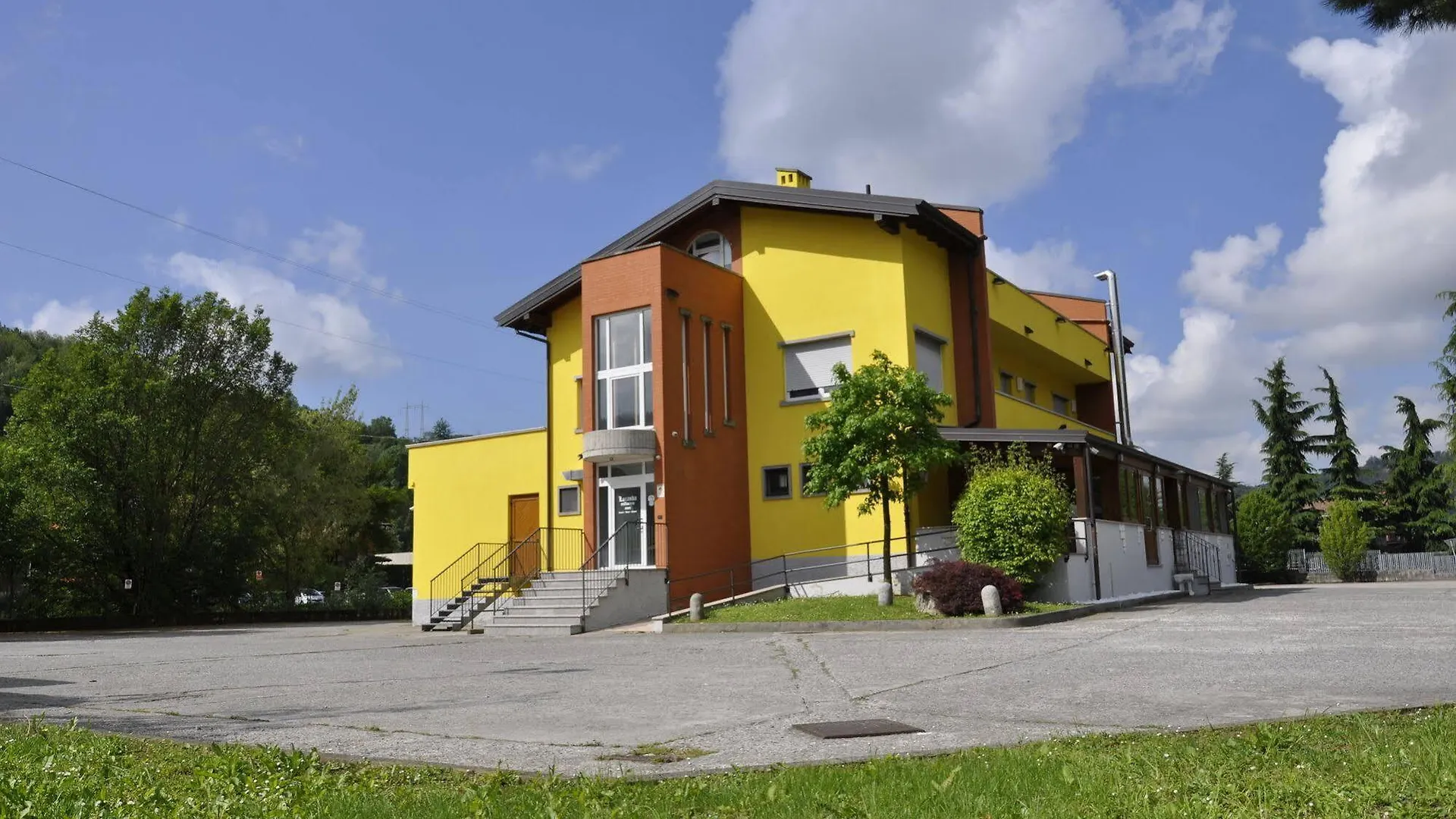 Millaenya Inn Entratico